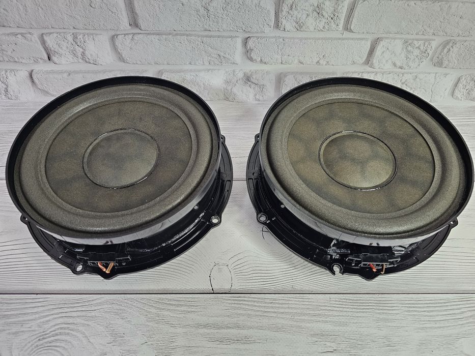 Оригінальні динаміки / Динамики Volkswagen Caddy 3 | Touran 1T