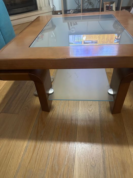 Sala de jantar e mesa de centro de Cerejeira Mel de Paços de Ferreira