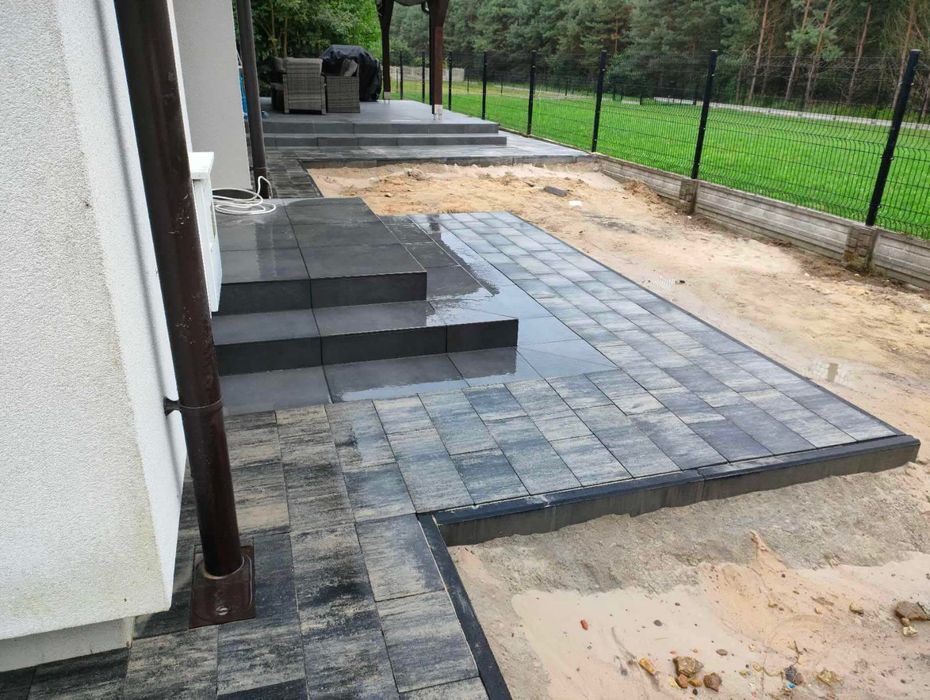 Układanie kostki brukowej, wolne terminy