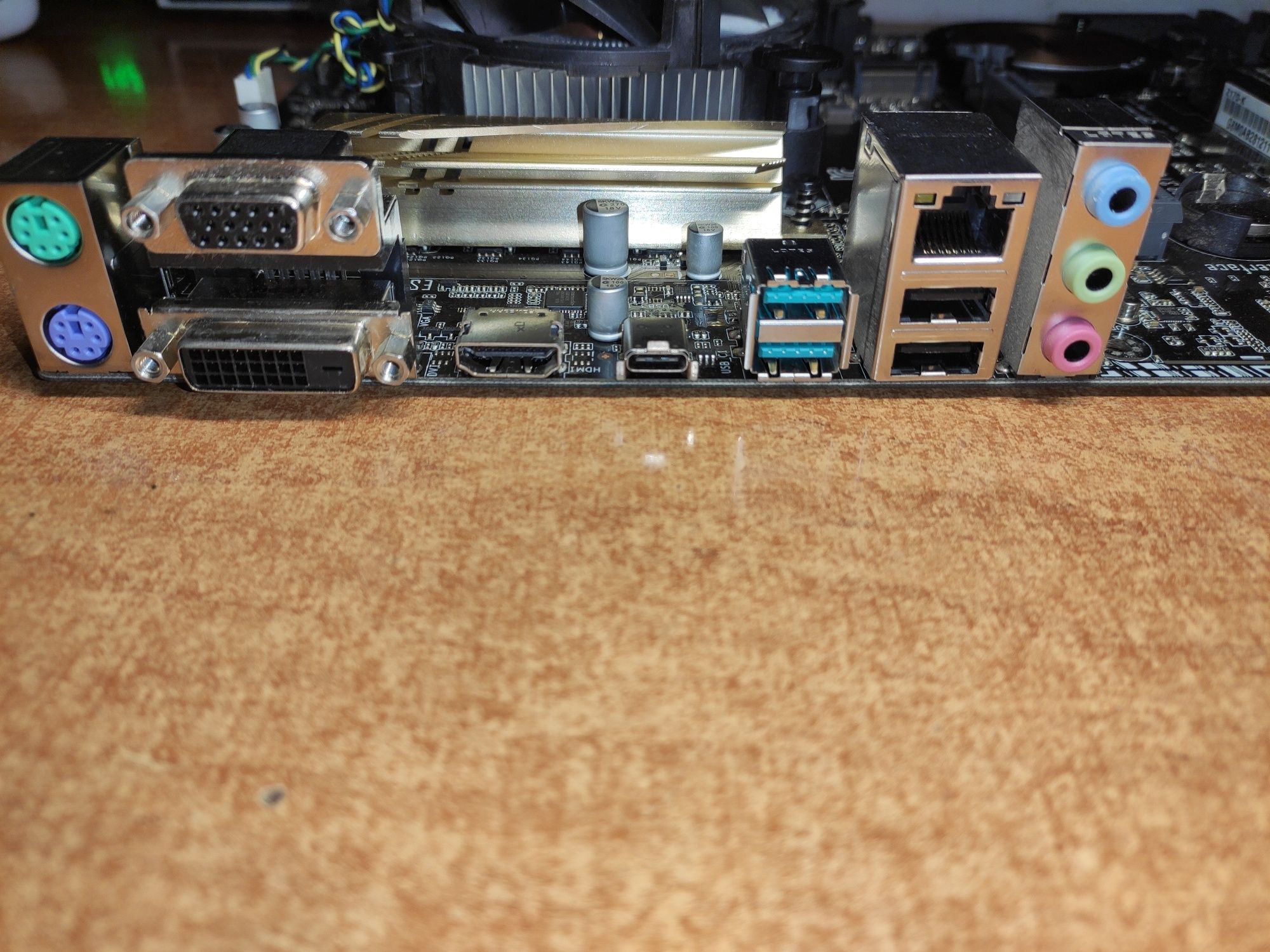 Комплект: Gigabyte H87-D3H + Intel Core i5 4570 + 8Gb DDR3