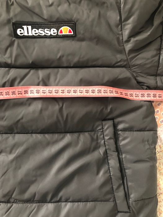Зимняя женская куртка  Ellesse новая