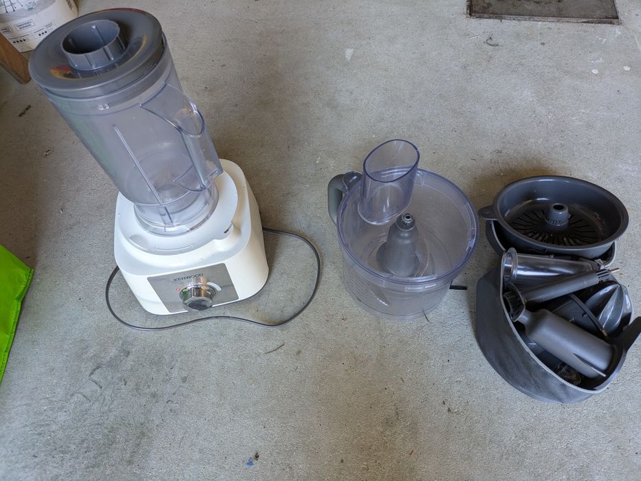 Processador alimentos (motor avariado)