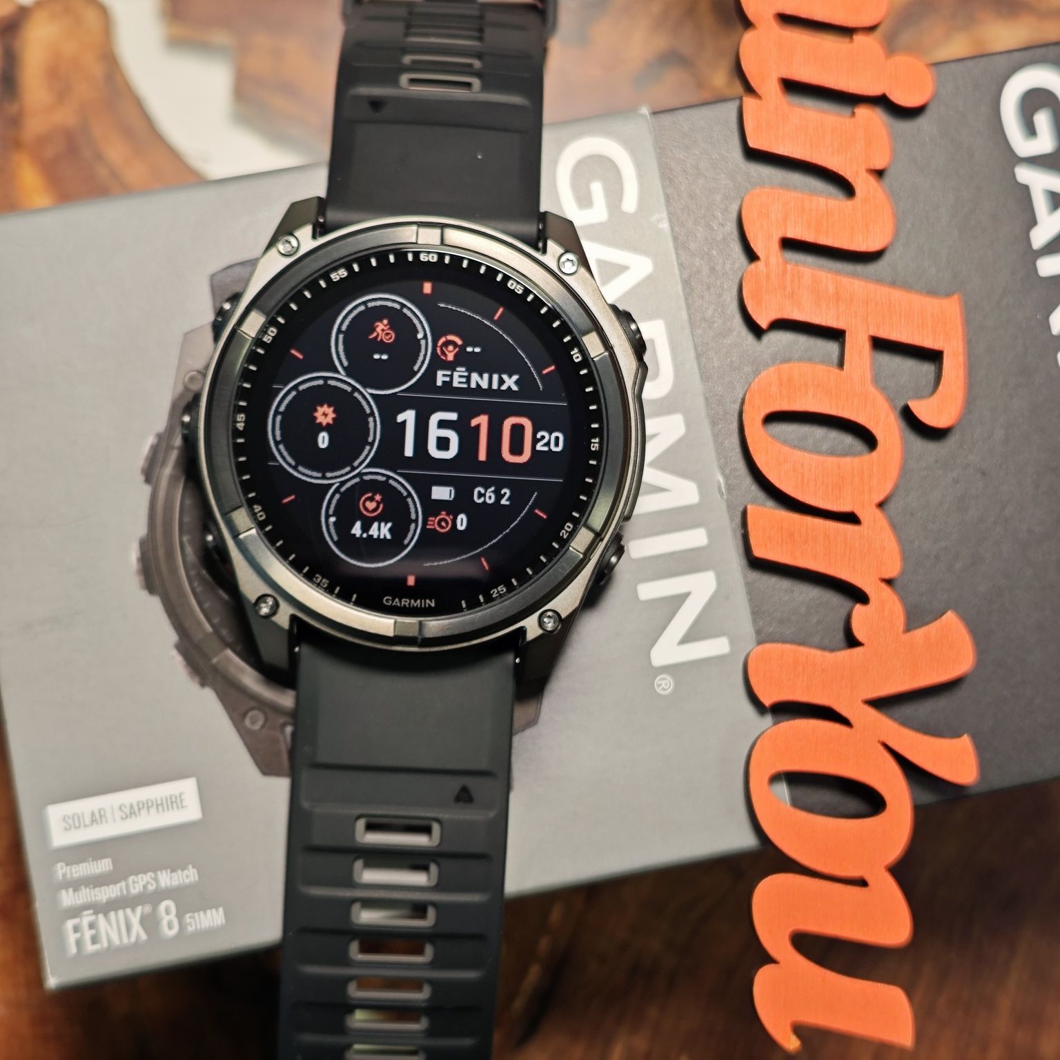 Garmin fenix 8 (51 мм) Sapphire Solar, DLC titanium Black 010-02907-11