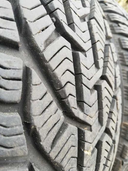 Komplet opon 195/65 R15, 2020/2021rok