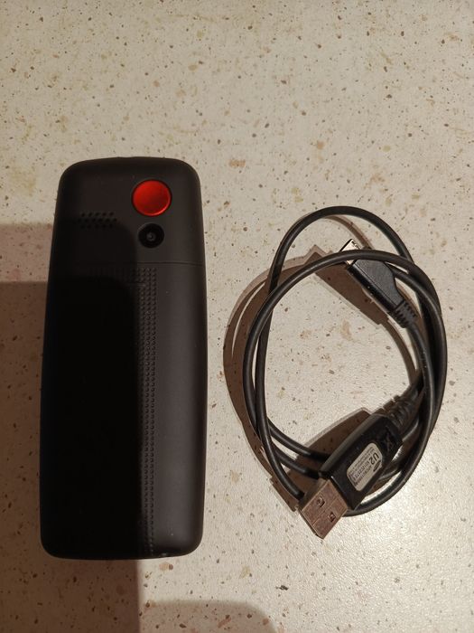 Telefon Gotze&Jensen dla seniora
