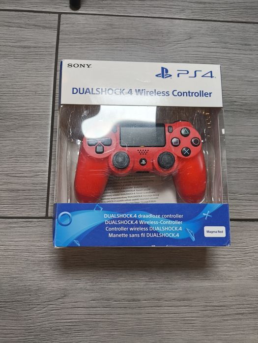 Pad ps4 czerwony
