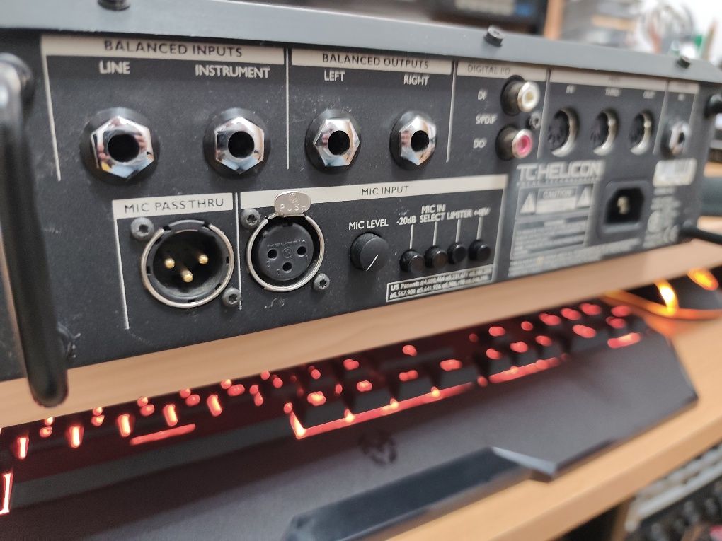 TC helicom voice live