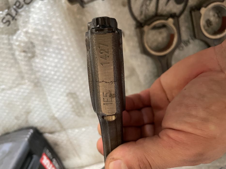 Колінвал шатун Hyundai Santa Fe