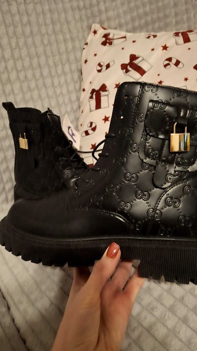 Nowe botki 39 zimowe jak guess lub gucci. Czarne damskie zimowe buty