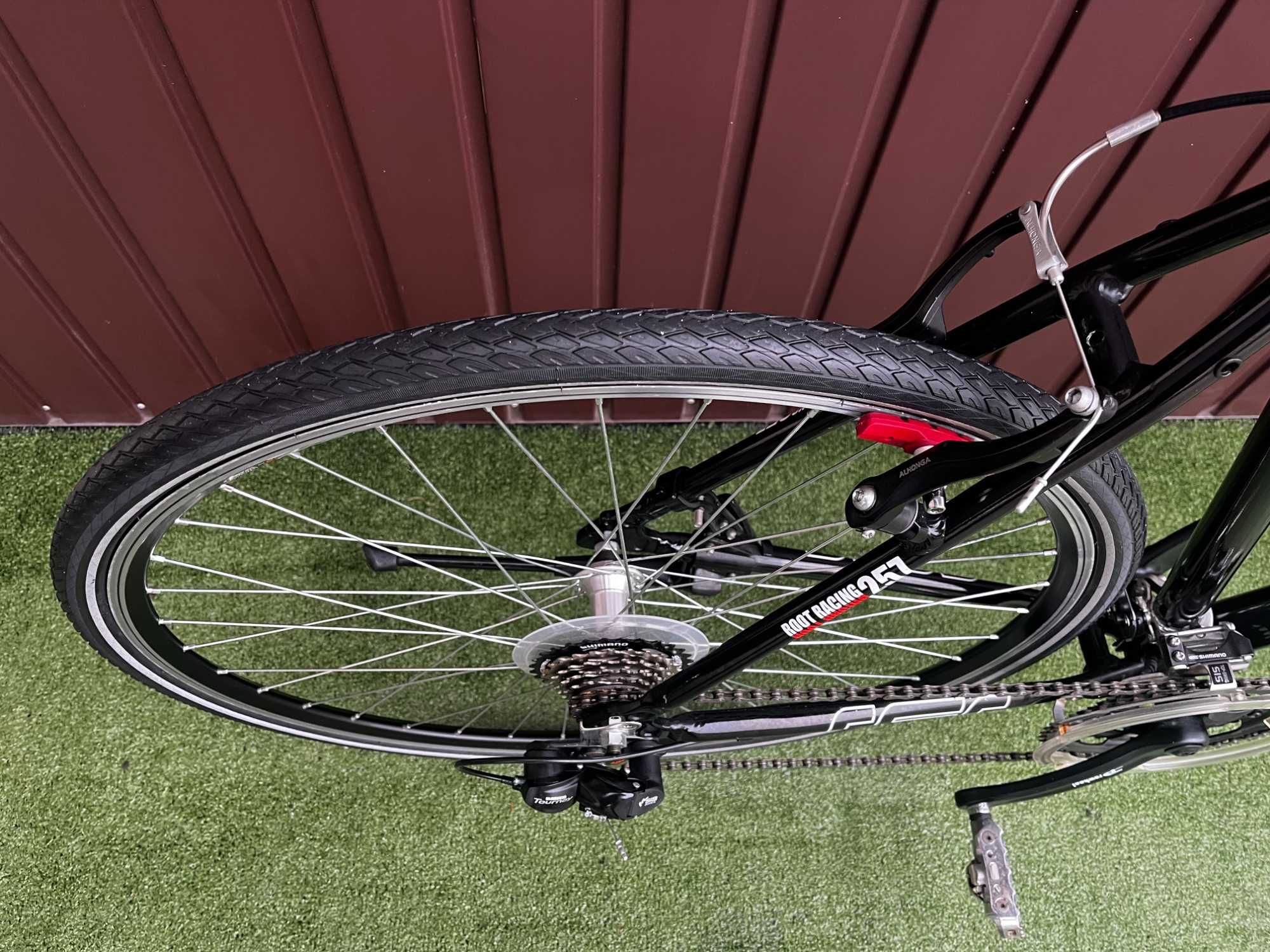 Rower ROOT RACING 257/rama alu. 58 cm/koła 28"/Shimano Tourney