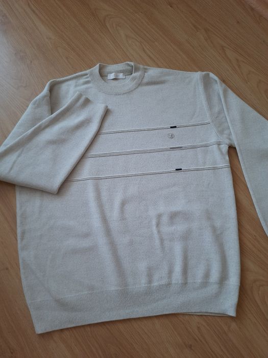 Чоловічий светр BESLE