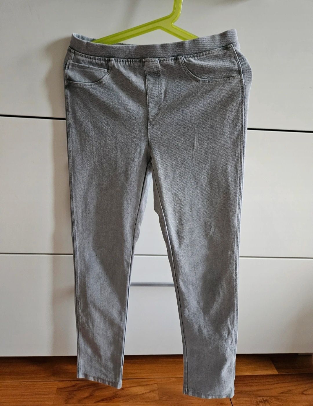 Szare jeansy Zara 140, 10 lat jak nowe