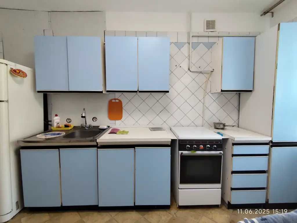Аренда 3к квартиры на  Александра Поля