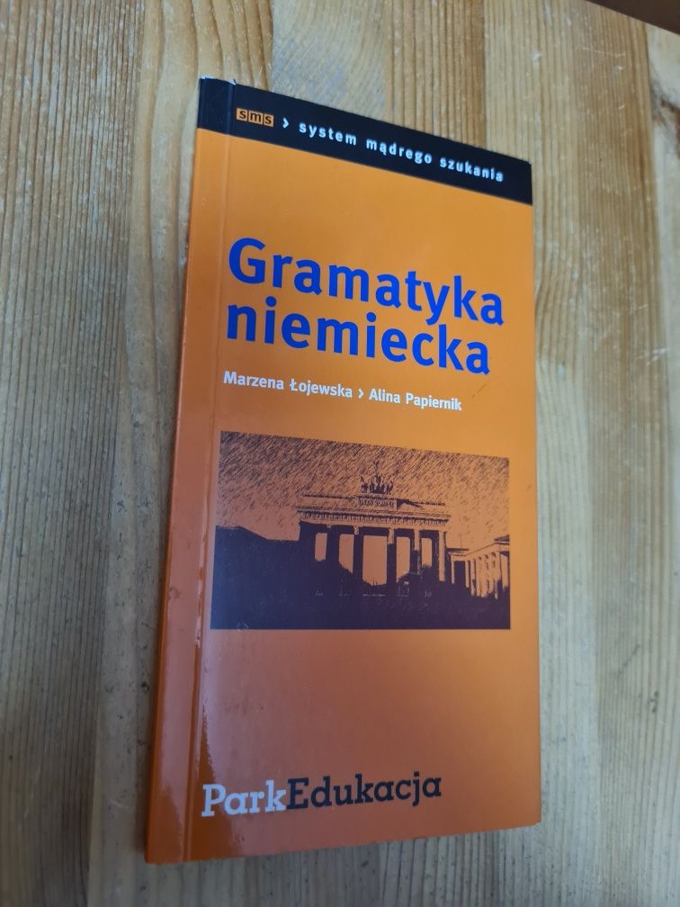 Gramatyka niemiecka - Marzena Łojewska, Alina Papiernik