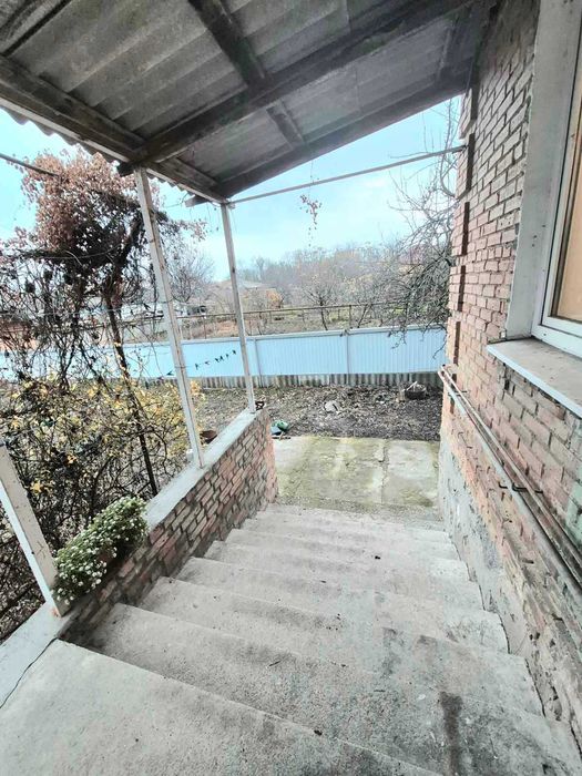 Продам міцний будинок 154 м2 в районі пивзаводу.