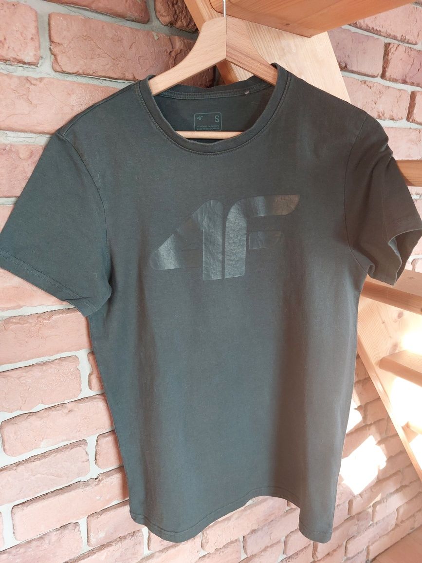 Koszulka T-shirt  4F rozmiar S