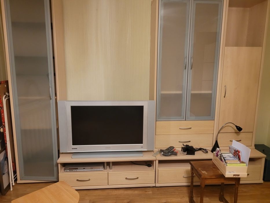 Meblościanka jasna.