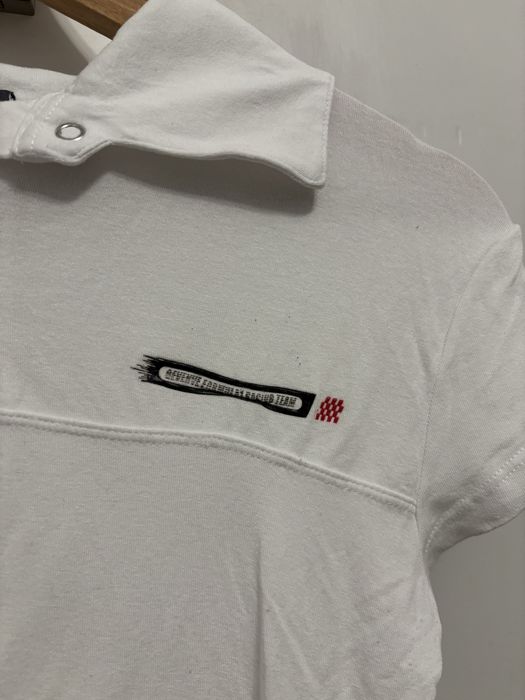 Biała bluzka sportowa polo