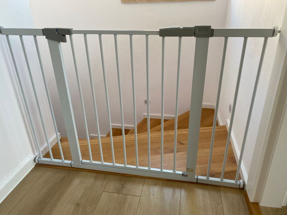 Bramka na schody barierka rozporowa 76-125cm