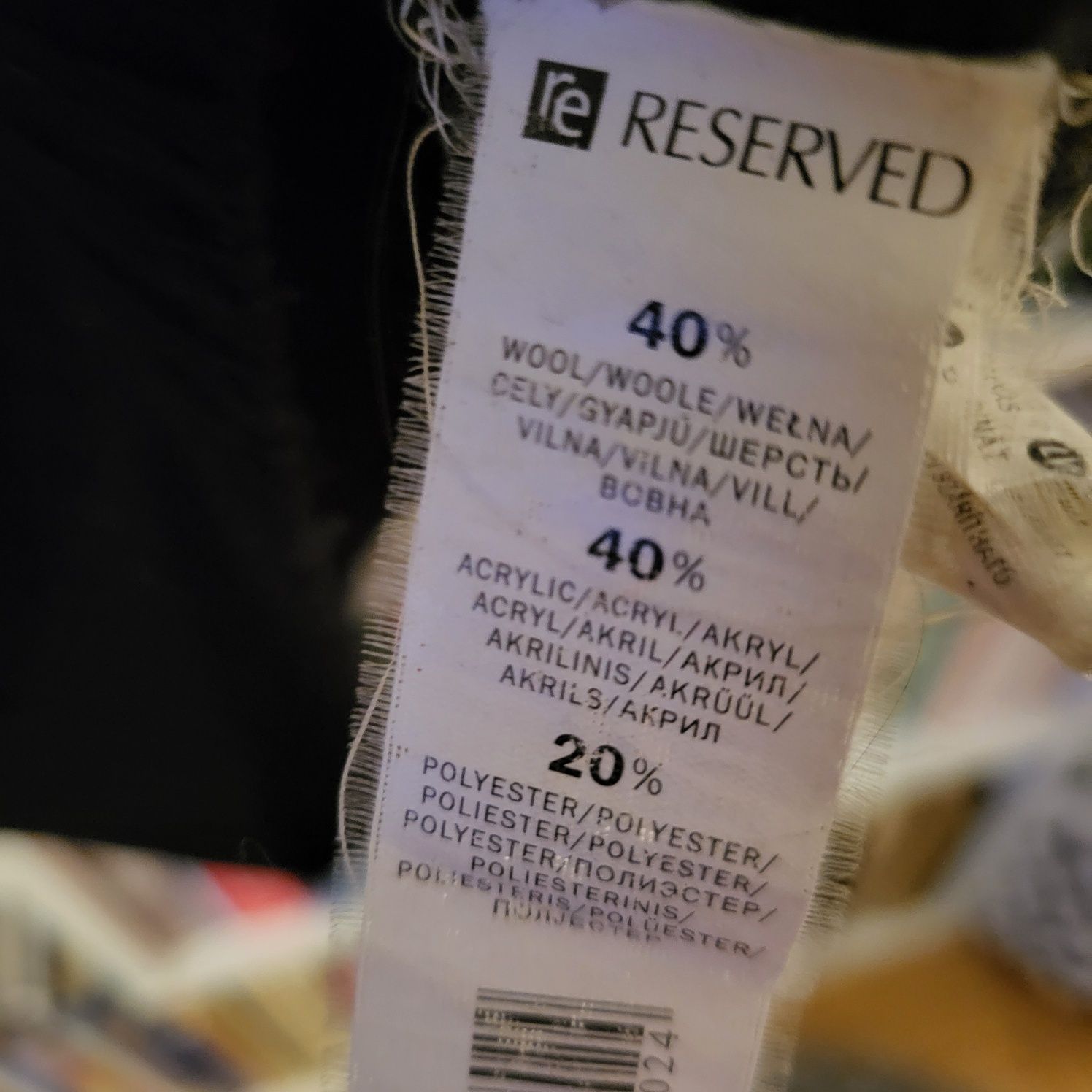 Czarny Sweter Asymetryczny Ażurowy r M Reserved