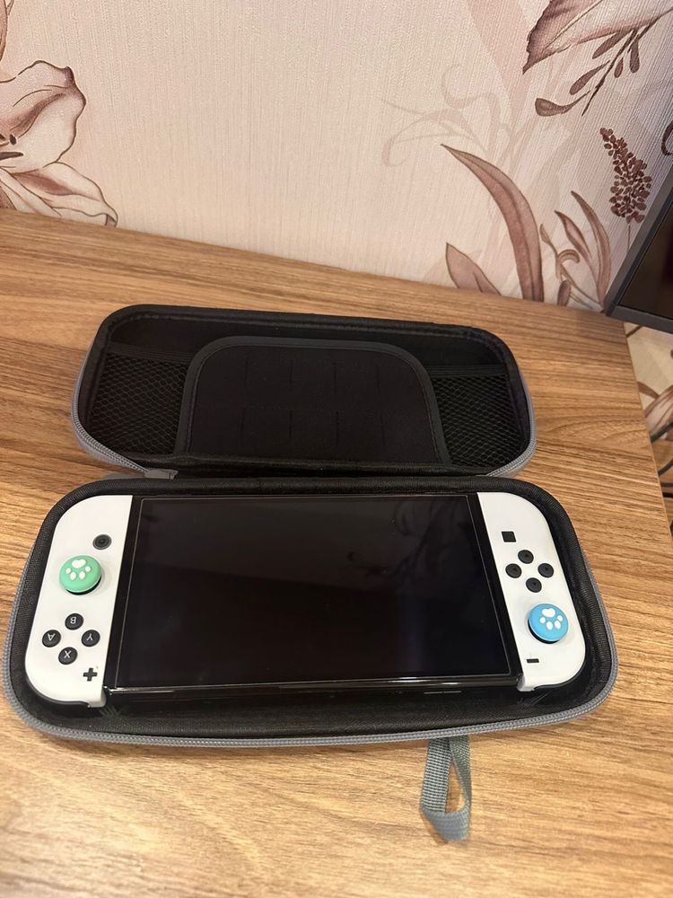 Ігорова консоль Nintendo Switch Oled