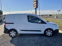 Ford Transit Courier diesel, z polskiego salonu, faktura VAT 1