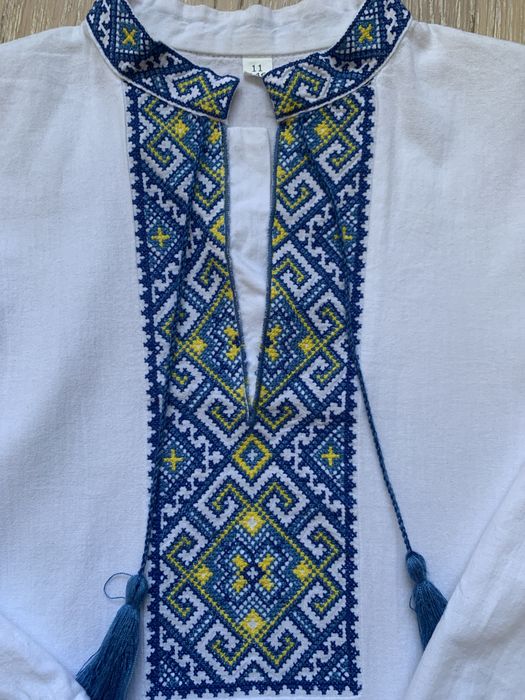 Вишиванка з довгим рукавом