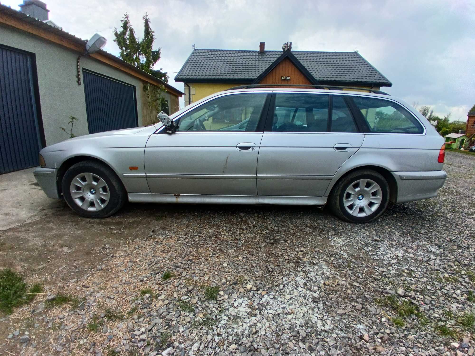 BMW E39 całość części 520d touring kombi