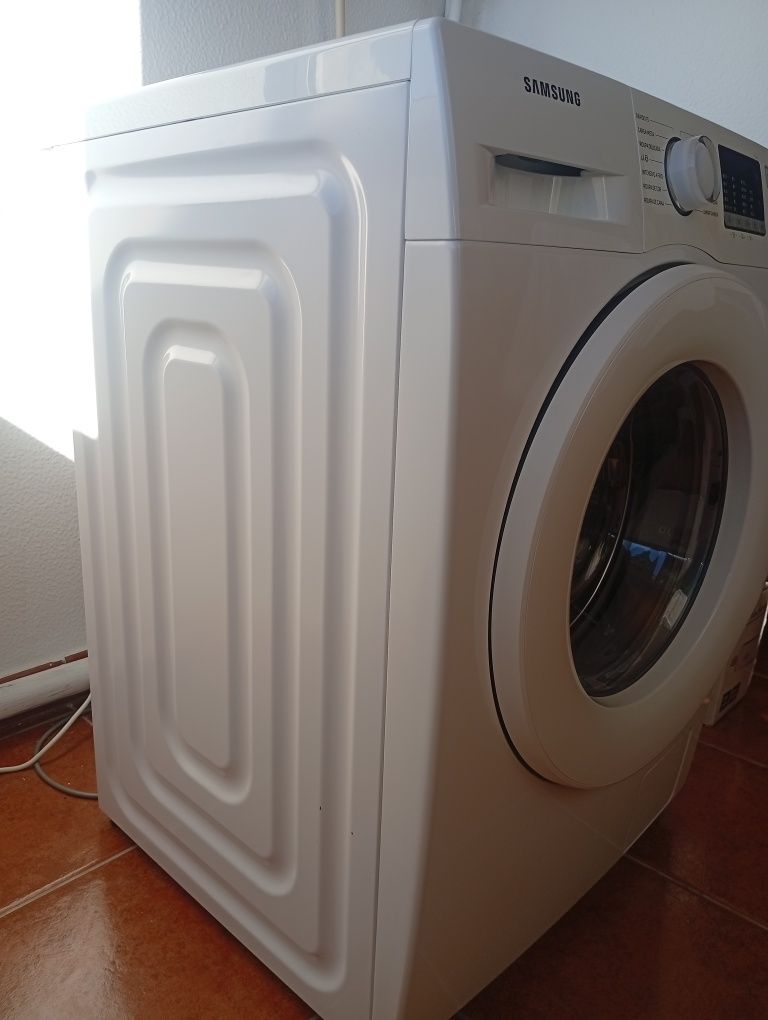 Máquina de lavar Samsung