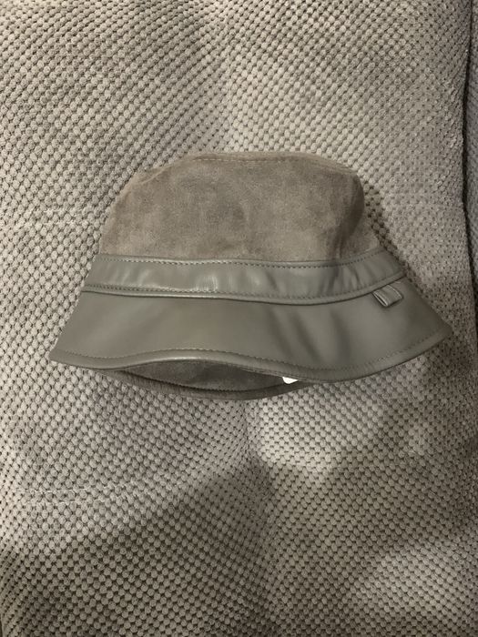 Трендовая кожаная замшевая панама стиль Zara серая разм 56-57