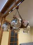 Zyrandol debowy wiszaca lampa drewno szklane klosze