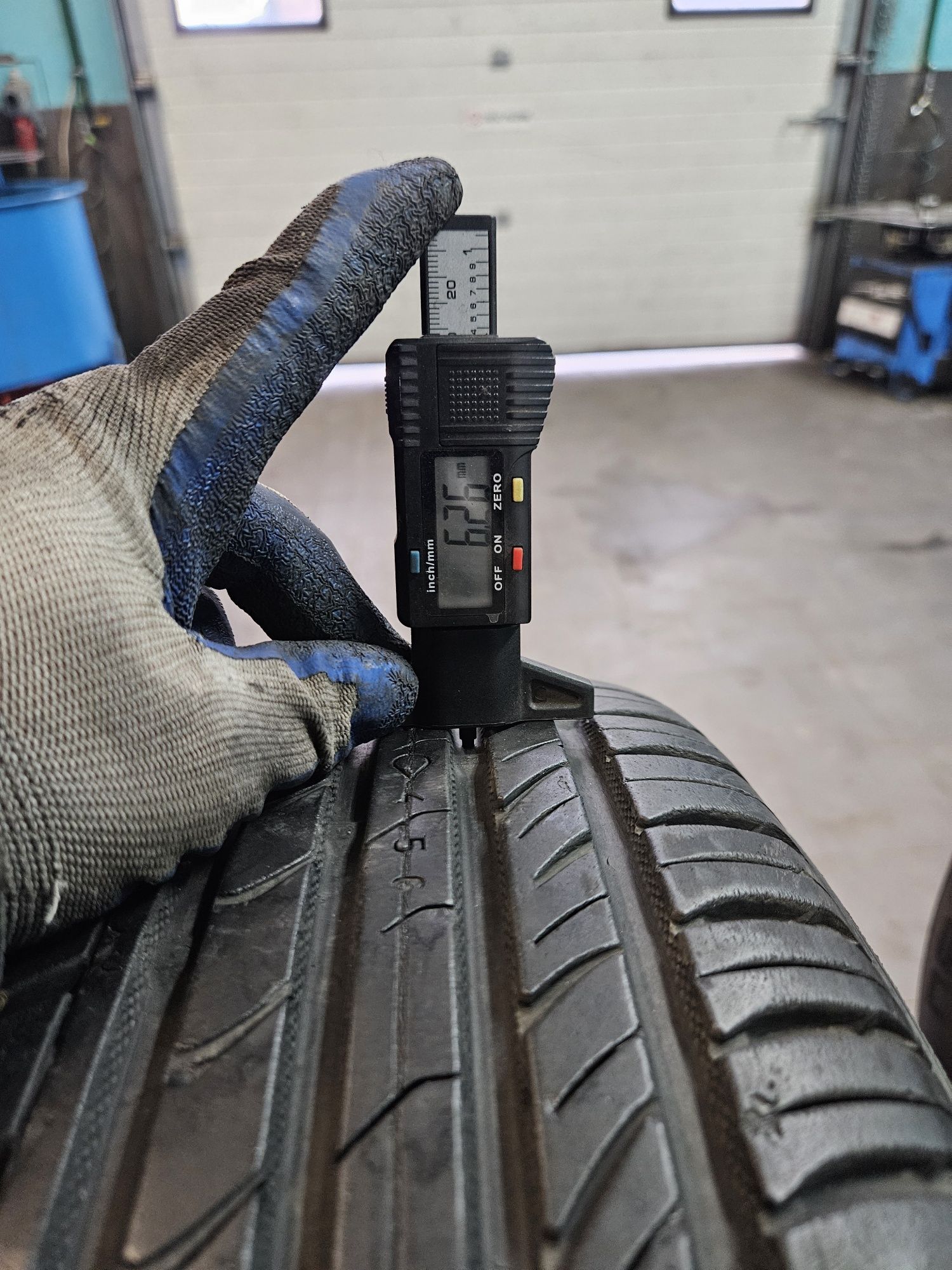 4szt lato 185/60-15 Nokian ~7mm