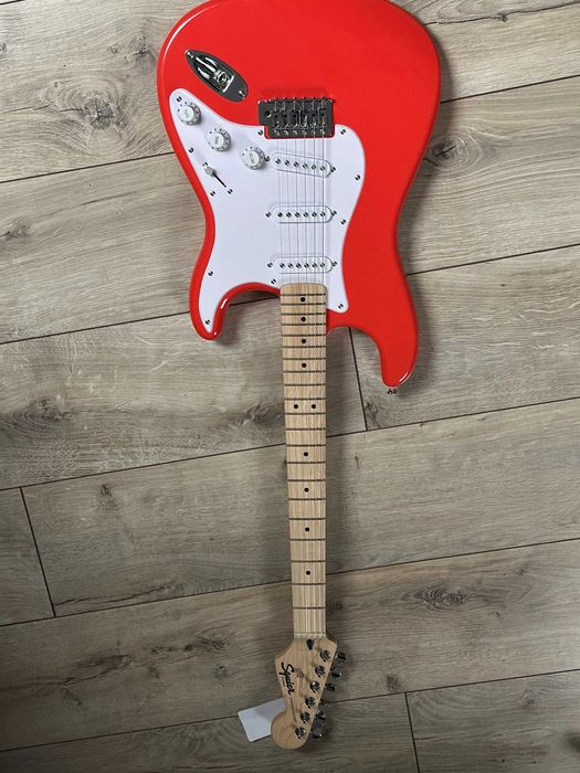 Gitara elektryczna Squier Sonic STRAT MN WPG FRD + interfejs