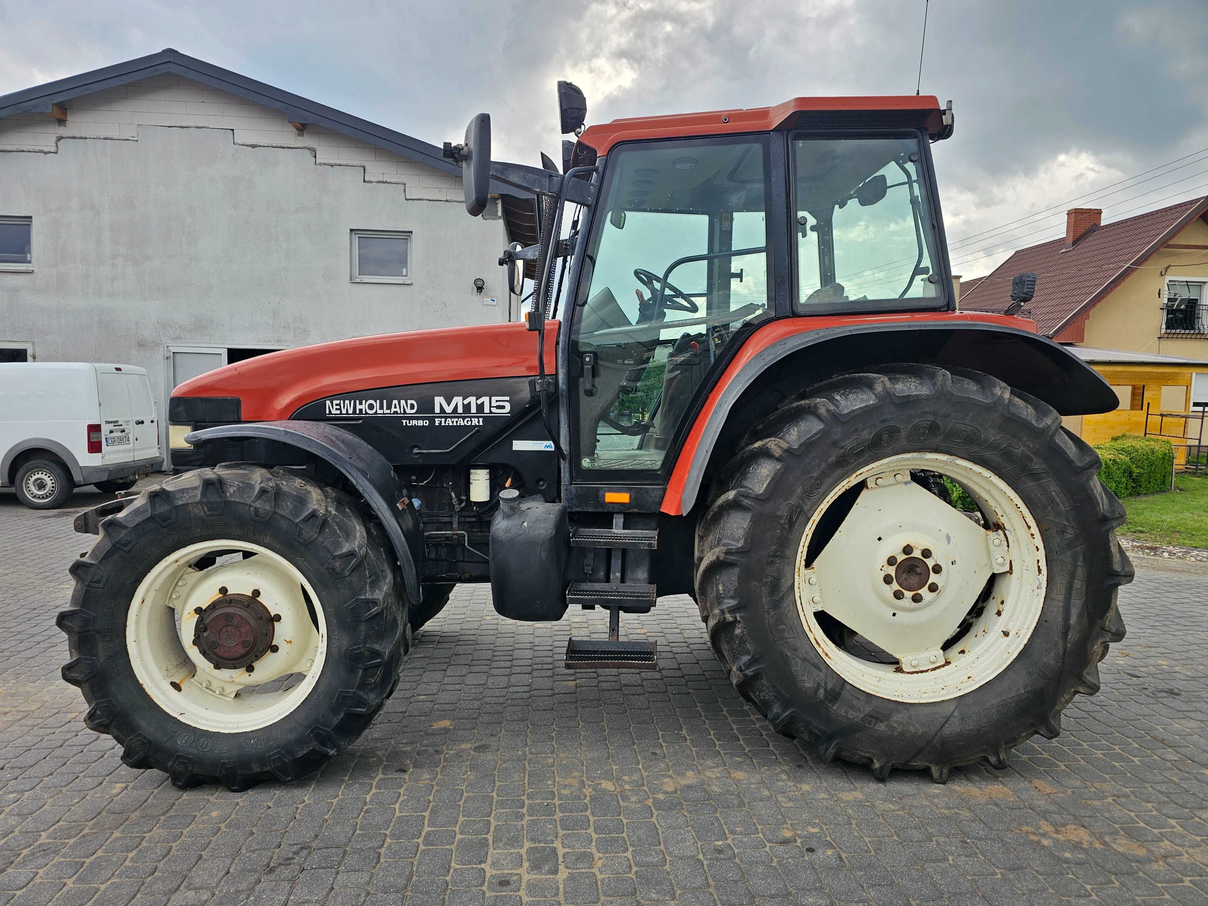 Ciągnik New Holland M 115 TM