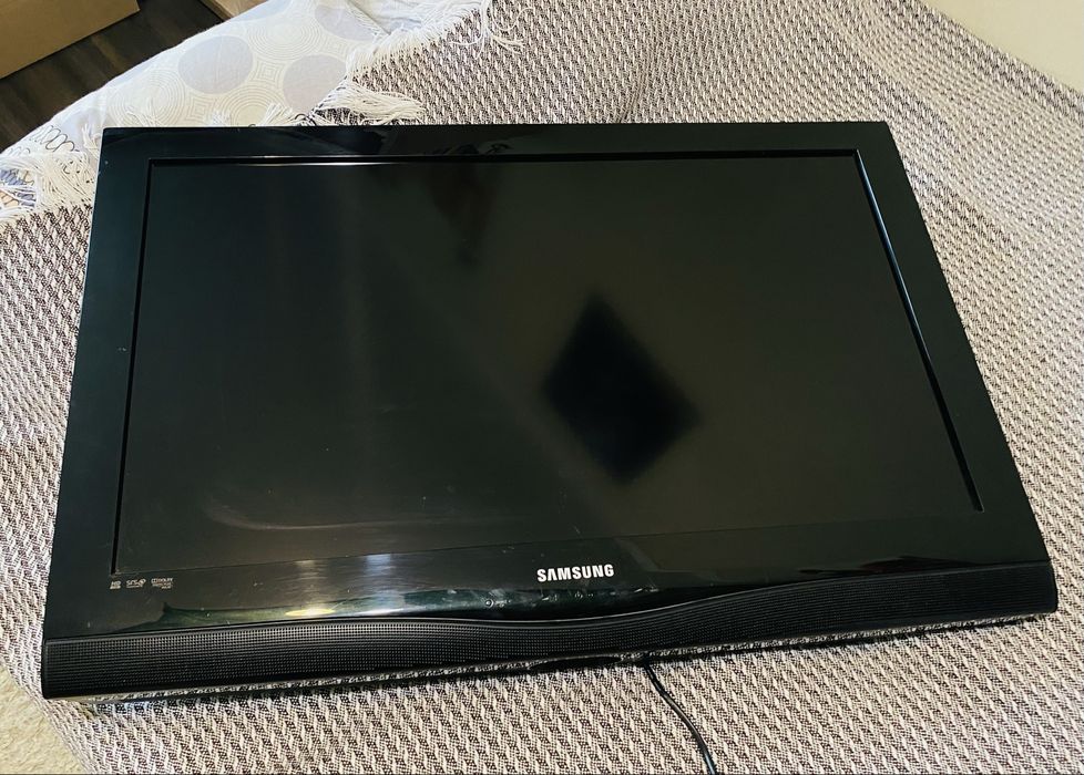 Телевизор Samsung LE32C350O1WXUA