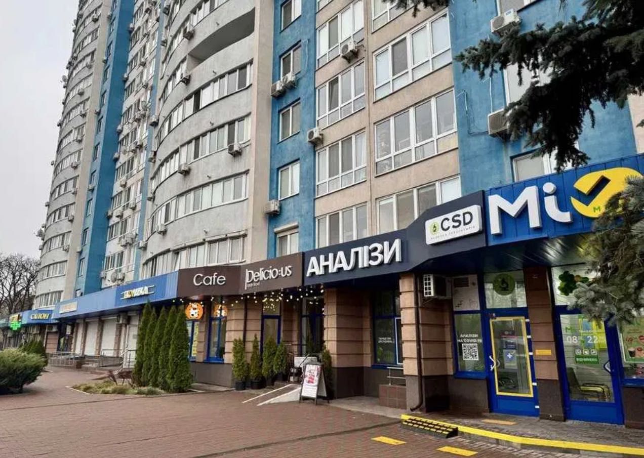 Здам Фасад 51м2 Перетин Сікорського/Шамрило/Табірна/Дегтярвська