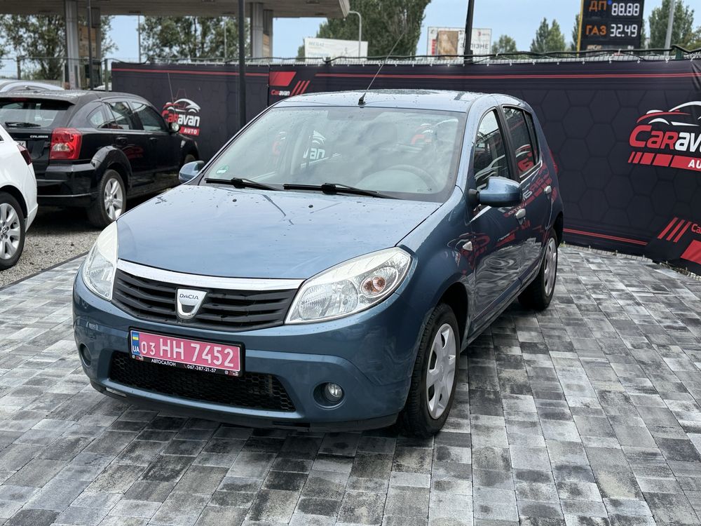 Dacia Sandero 1.4 бензин пригнана из Швейцарии