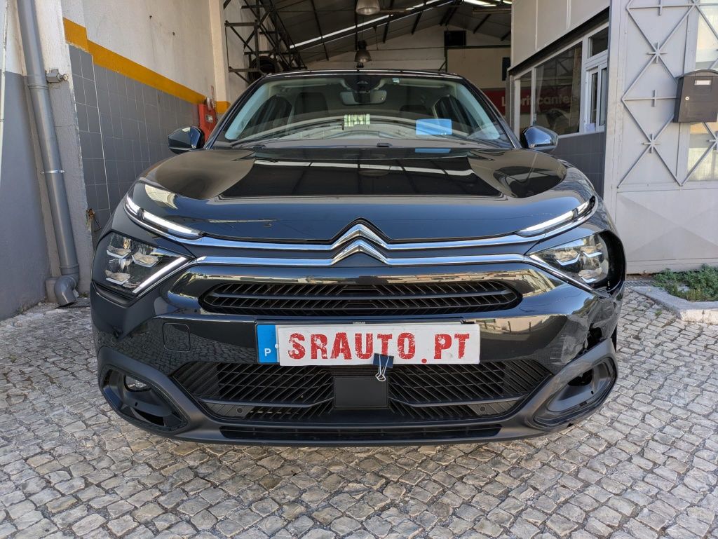 Citroen e-c4 de 2021 com 7000km