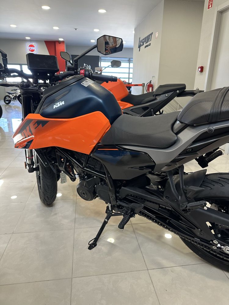 KTM Duke 125 disponivel para entrega imediata
