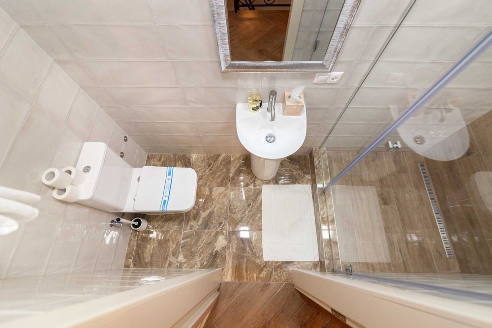 площа Св. Теодора 2/Оренда житла Подобово квартира з двома спальнями