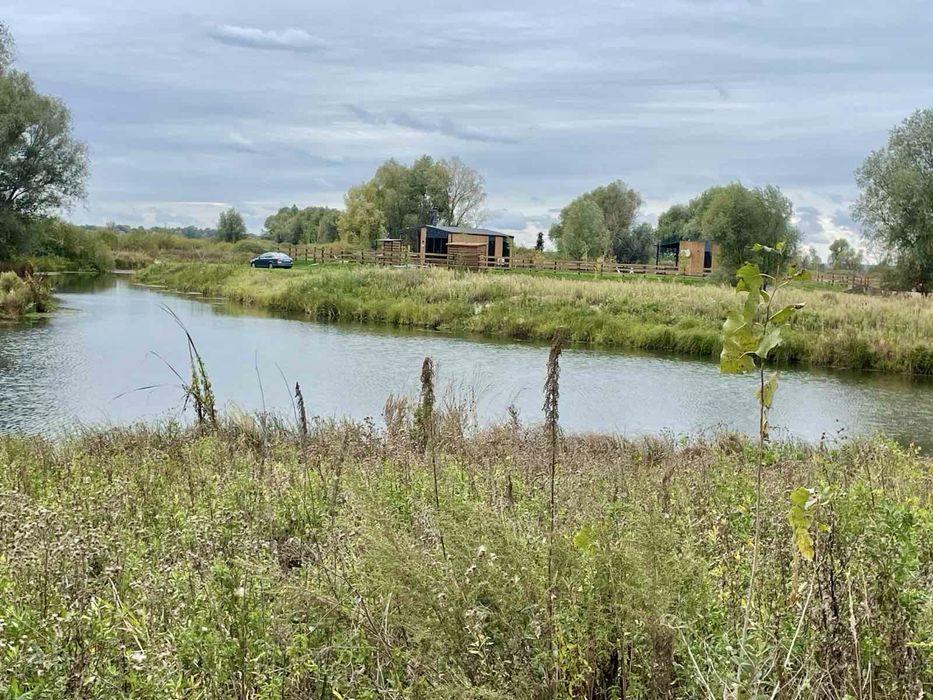 Ділянка в с. Гнідин. 12 сот. під забудову 999 уо за сотку