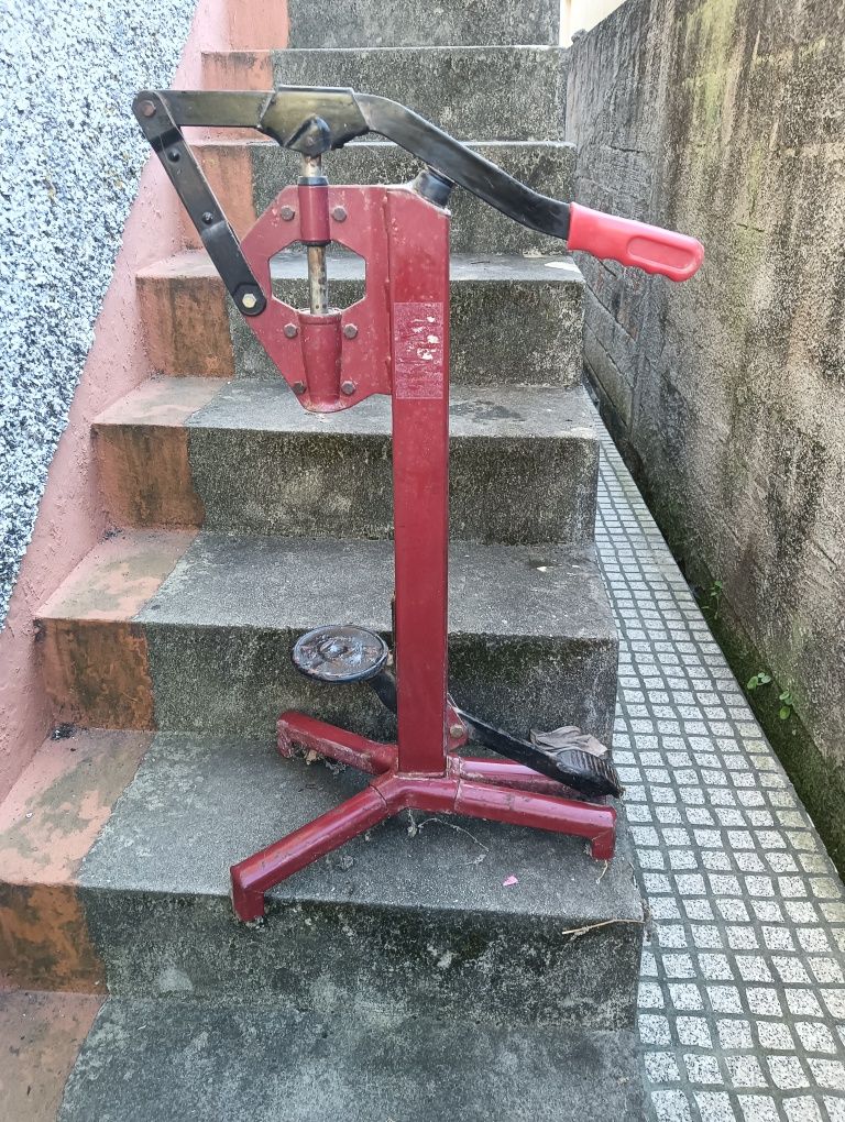 Máquina engarrafamento