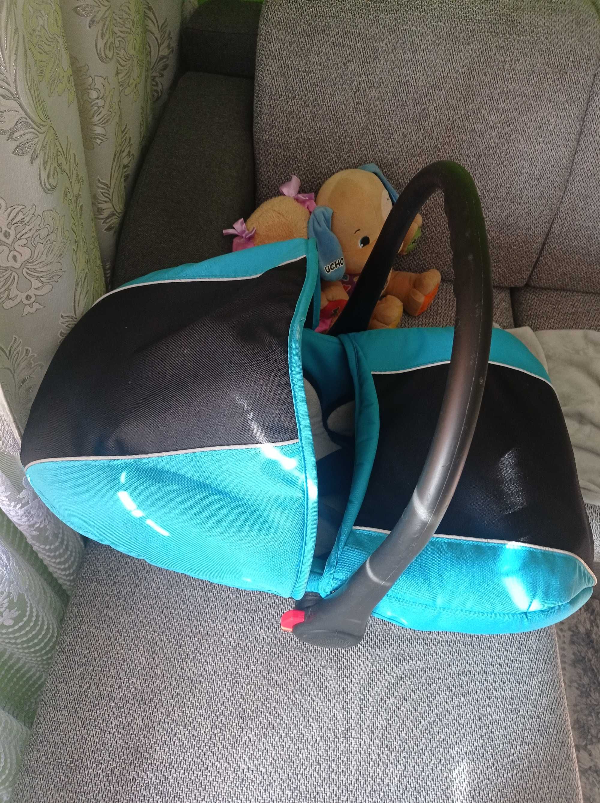 Fotelik do auta /nosidelko dla dziecka