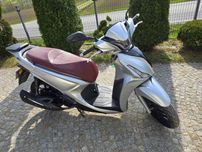 Kymco People S 125 Honda Suzuki