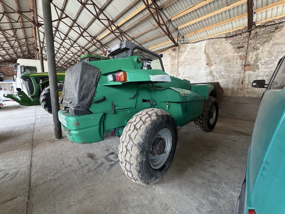 Маніту Телескопічний навантажувач manitou