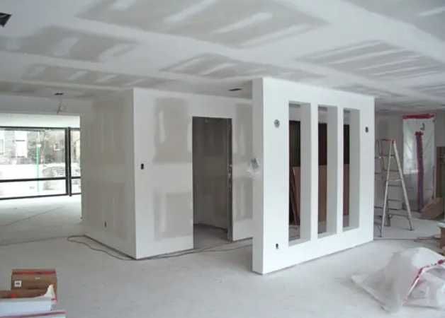 Всі види робіт: дах, фундамент, кладка, оздоблення