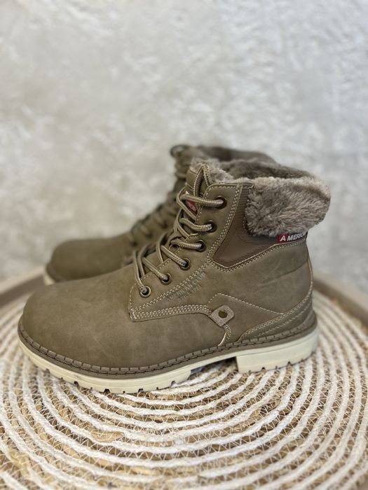 Новенькі черевики на осінь зиму 38 розмір бренд American