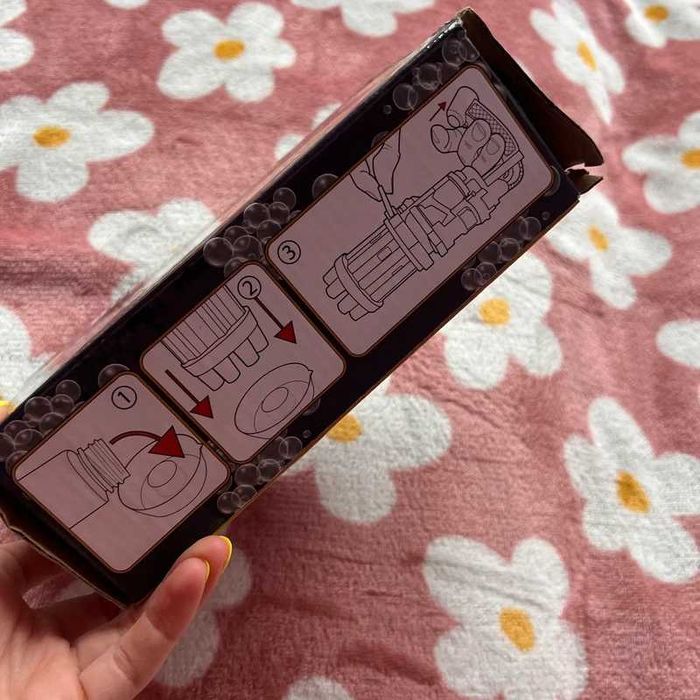 bubble cannon mały pistolet do baniek bańki mydlane kolor złoty