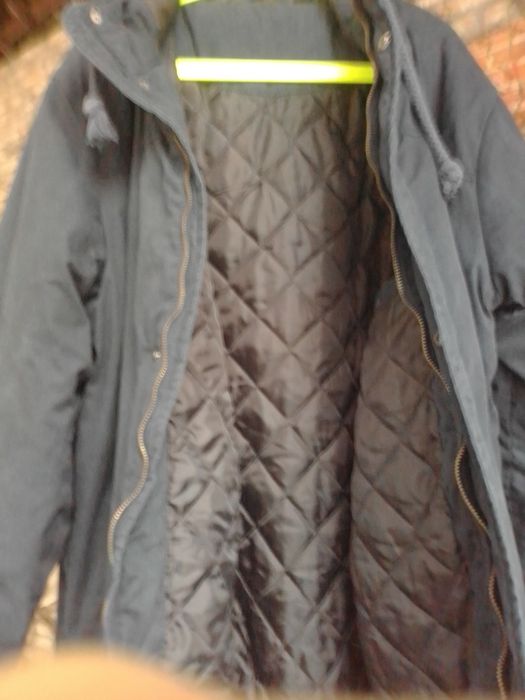 Стеганая  куртка, синего цвета с капюшоном, разм. 50-52