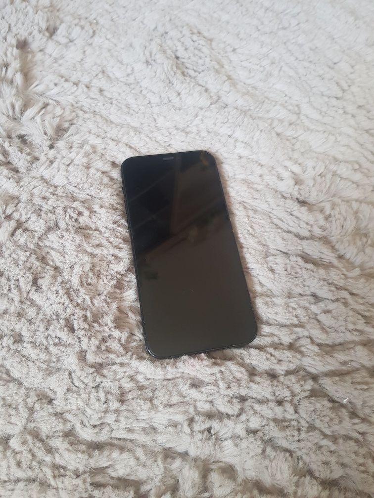 Apple iPhone 12 64gb Black w bdb stanie zestaw